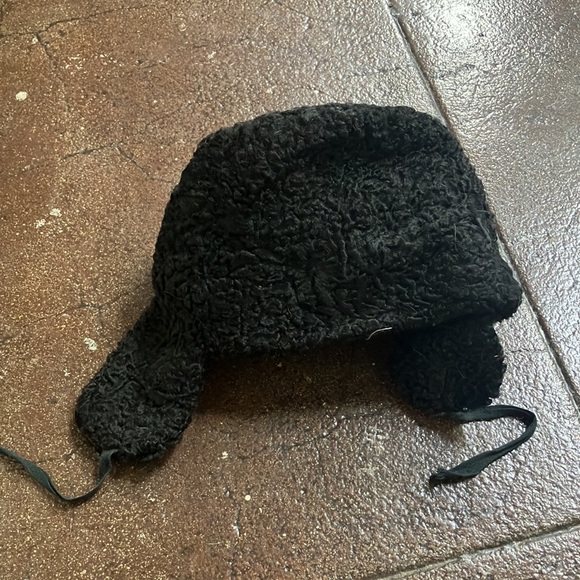 Lambs fur vintage hat - Picture 8 of 8